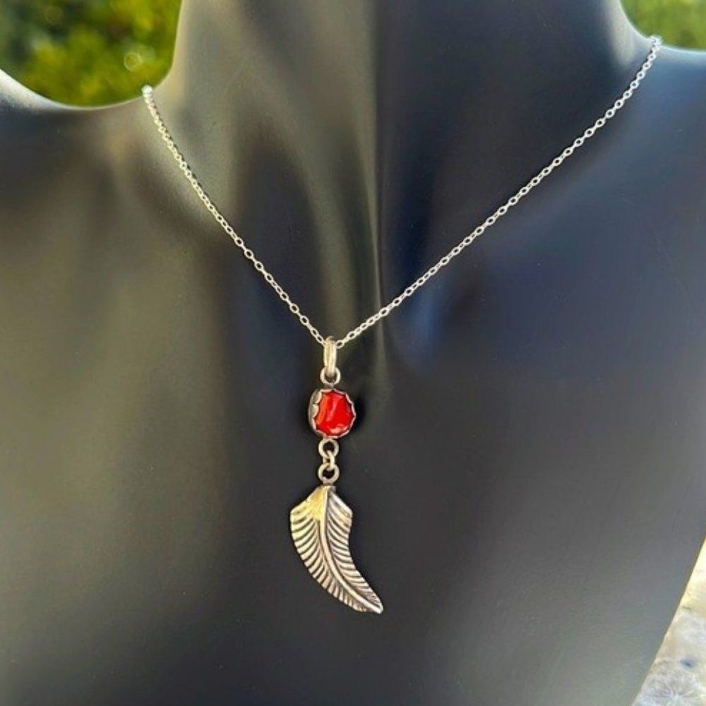 Vintage 70’s Red Coral & Sterling Feather Pendant Necklace